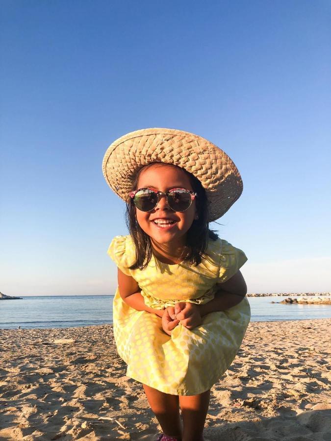 Lianna Beach Resort マリーナ・ディ・モンテネーロ エクステリア 写真